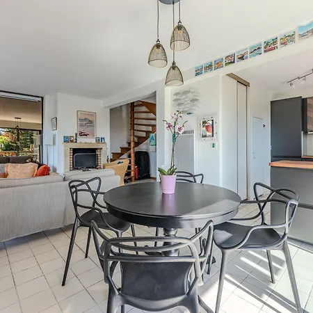 Maison Ostrea -